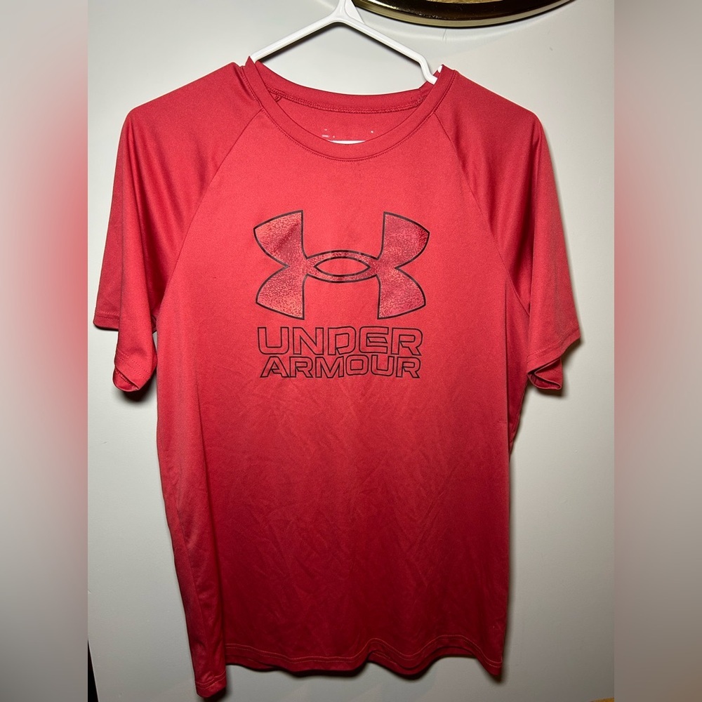Under Armour YXL Bold Red Short Sleeve Tee